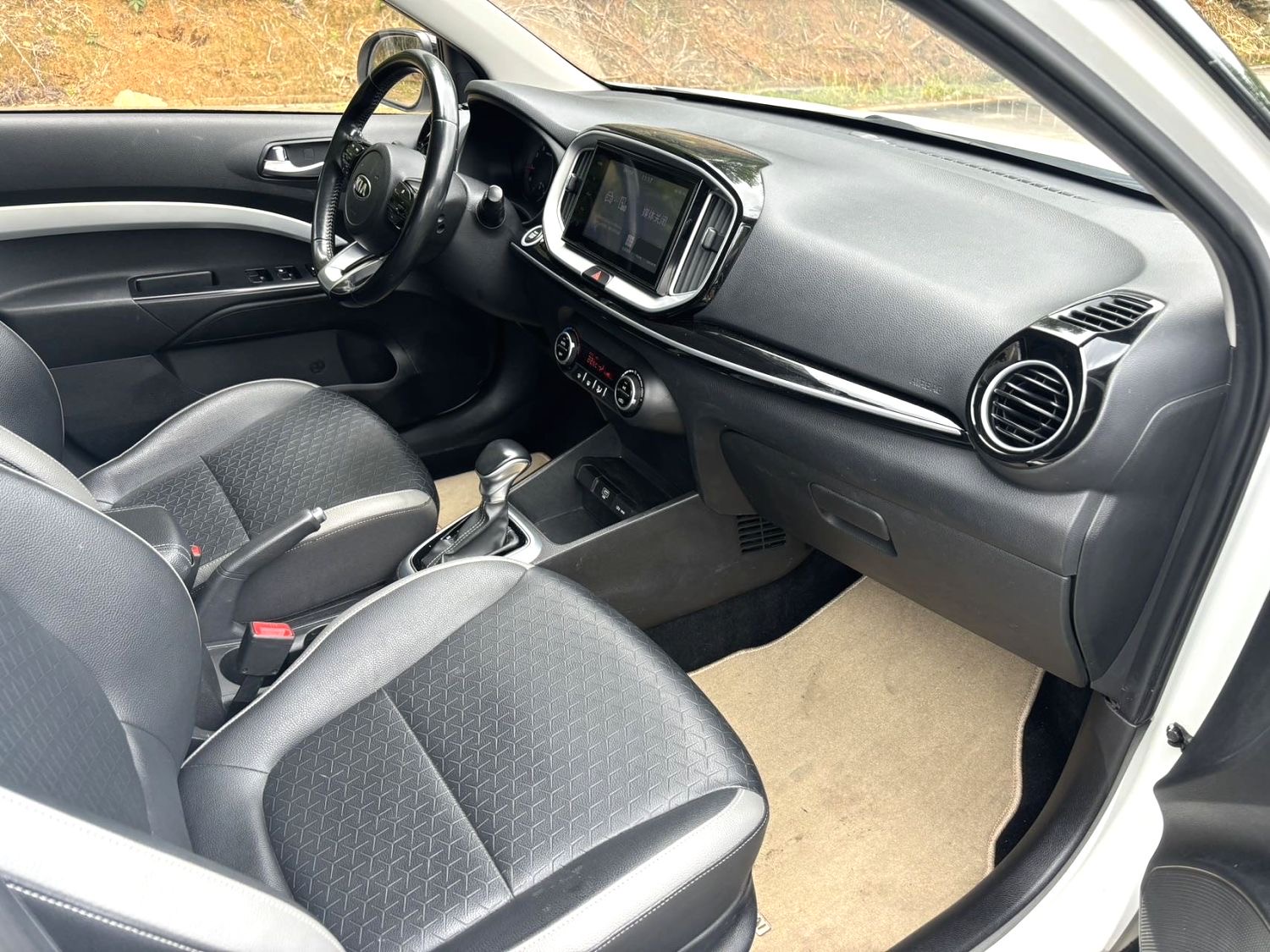 Kia KX1 2018 #4 Kia KX1 2018 car image #4