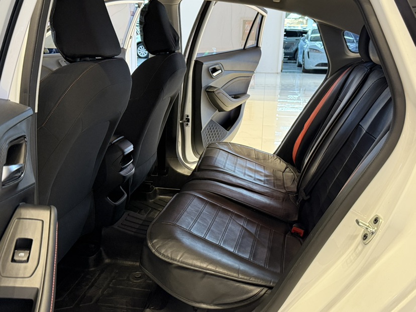 MG 5 2024 car image #7