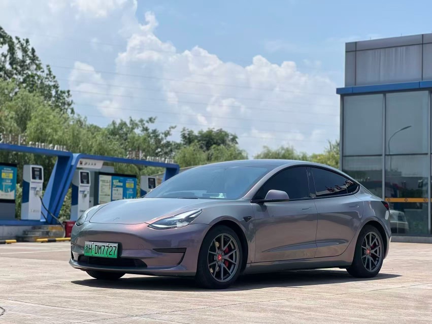 Tesla Model 3 2022 car image 