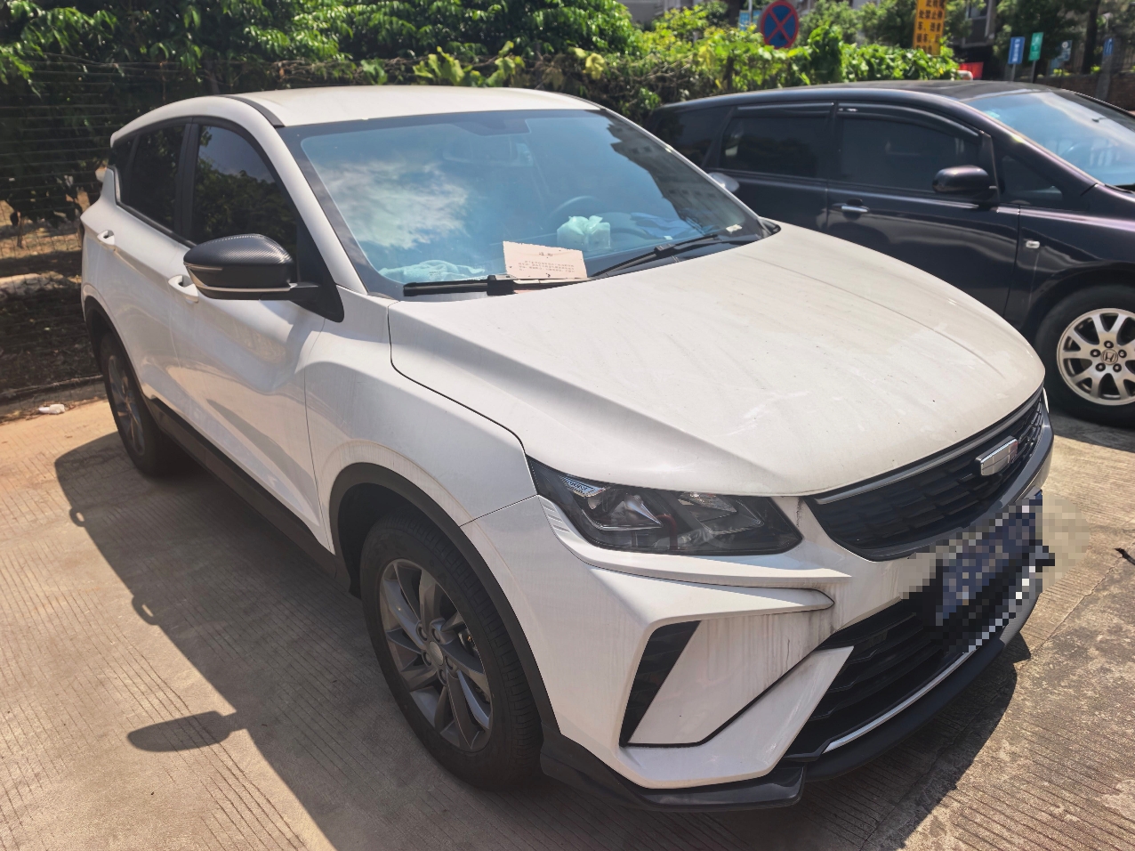 GEELY Coolray 2026 car image #3