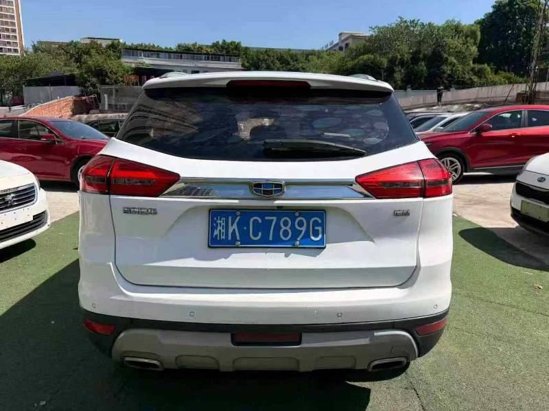 GEELY Boyue 2017 car image #5