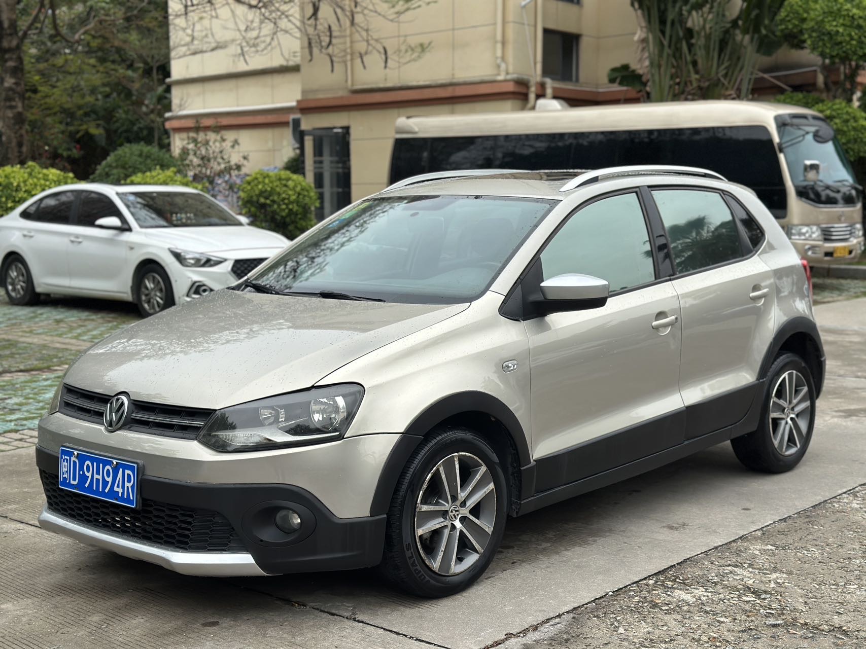 Volkswagen Polo 2013 Volkswagen Polo 2013 car image