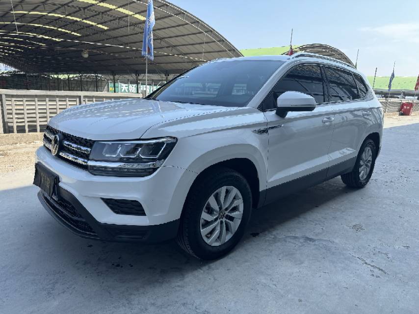 Volkswagen Tharu 2023 car image 