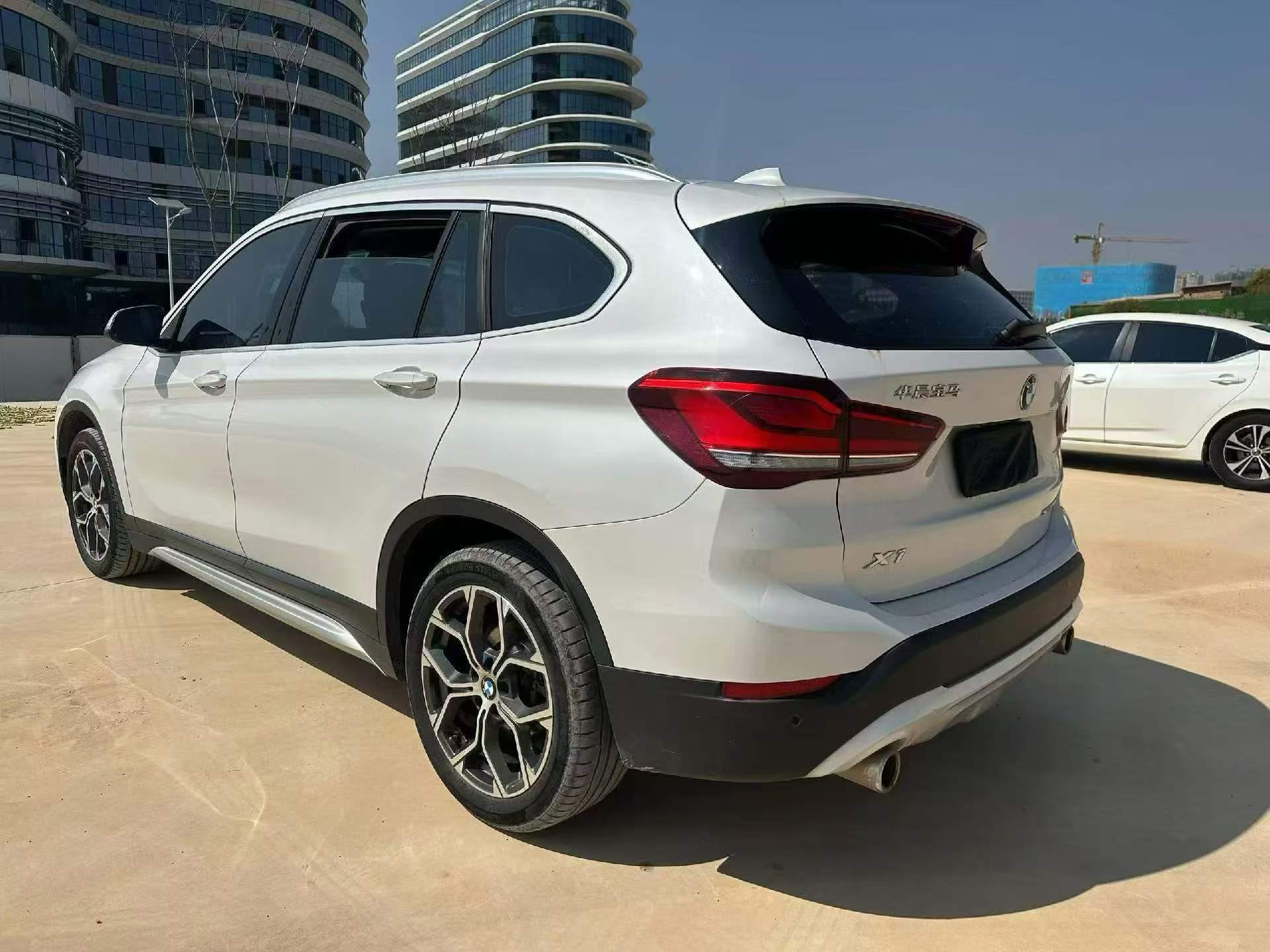 BMW X1 2023 car image #9