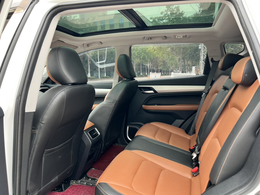 GEELY Vision X6 2021 car image #9