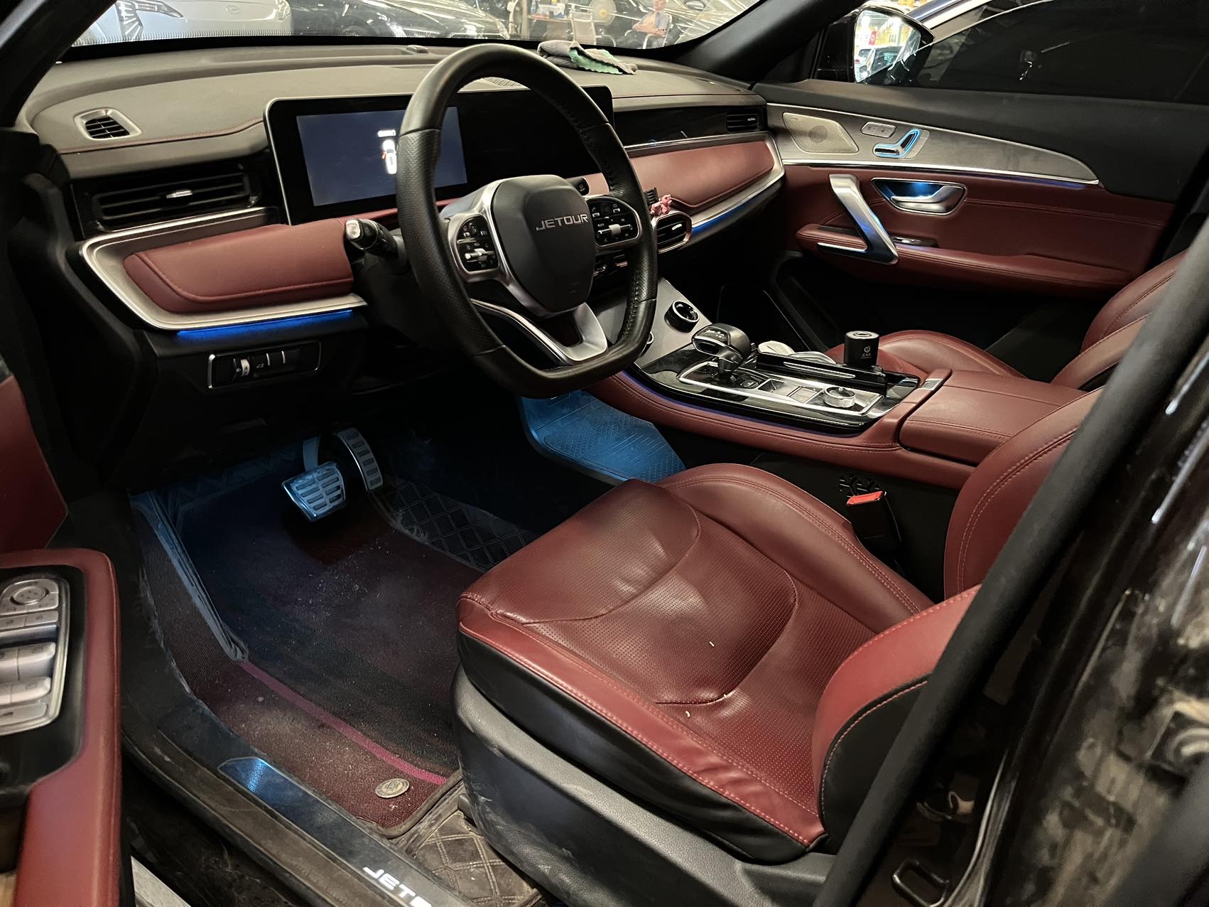 Jetour X70 PLUS 2022 car image #3