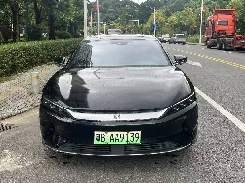 BYD Han 2021 #2 BYD Han 2021 car image #2