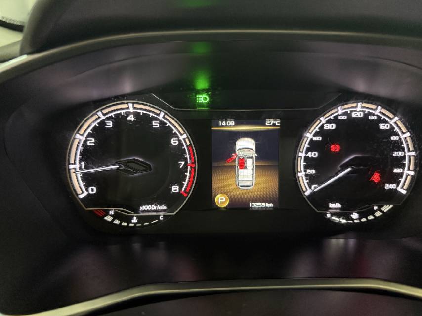 GEELY Coolray 2022 #5 GEELY Coolray 2022 car image #5