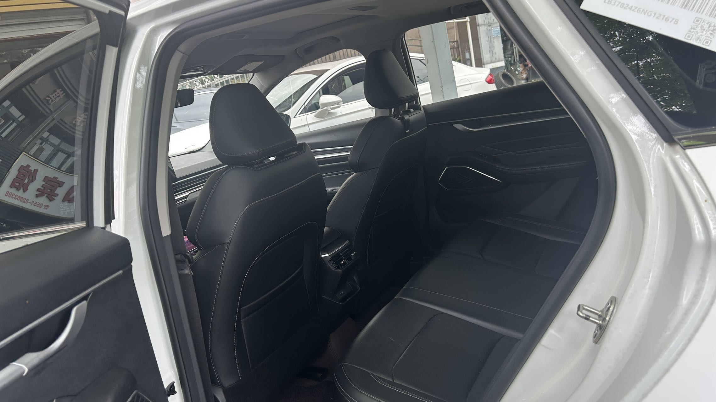 GEELY Emgrand 2022 car image #5