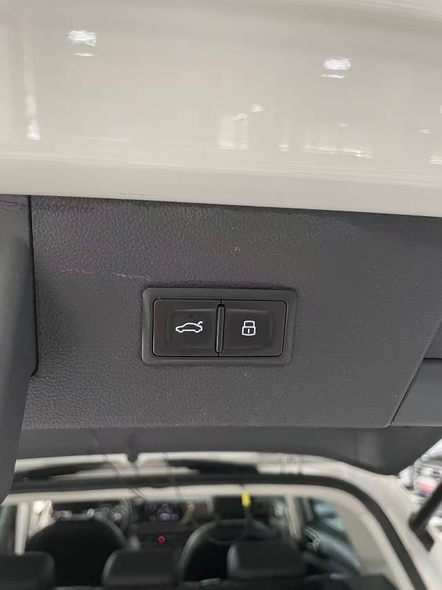 Volkswagen Tharu 2021 car image #8