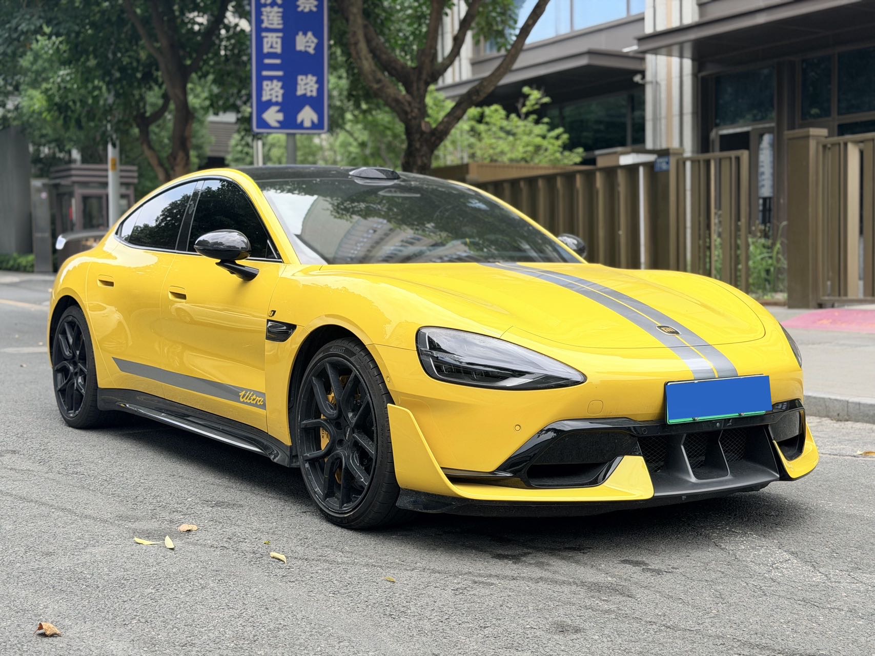 小米汽车 小米SU7 Ultra 2025 汽车图片 #3