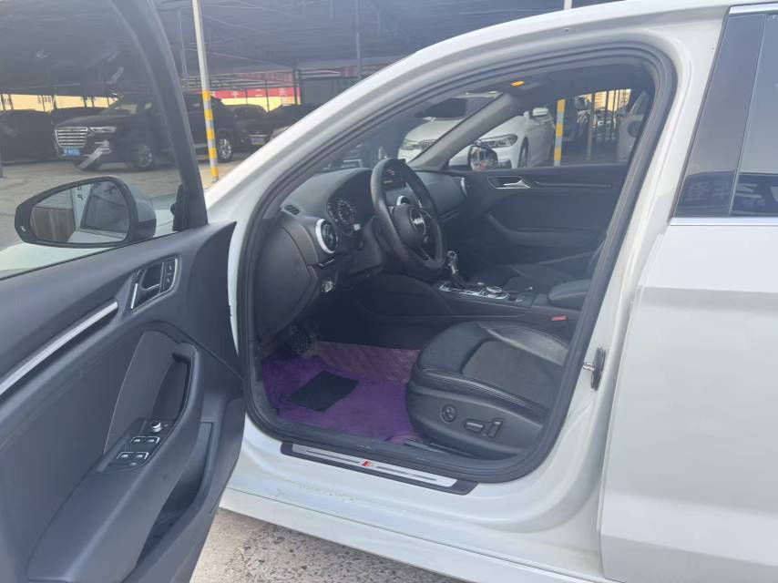 Audi A3 2017 car image #4