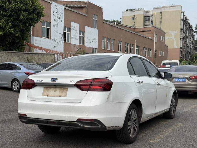 GEELY Emgrand 2018 #8 GEELY Emgrand 2018 car image #8