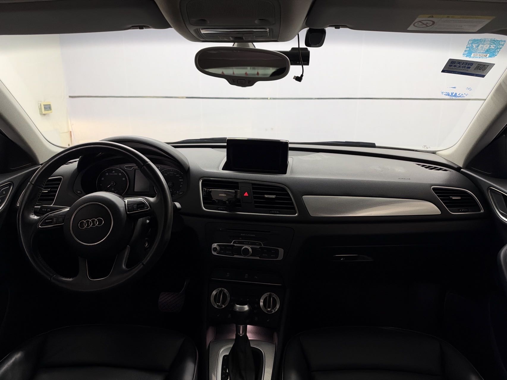 Audi Q3 2015 #5 Audi Q3 2015 car image #5