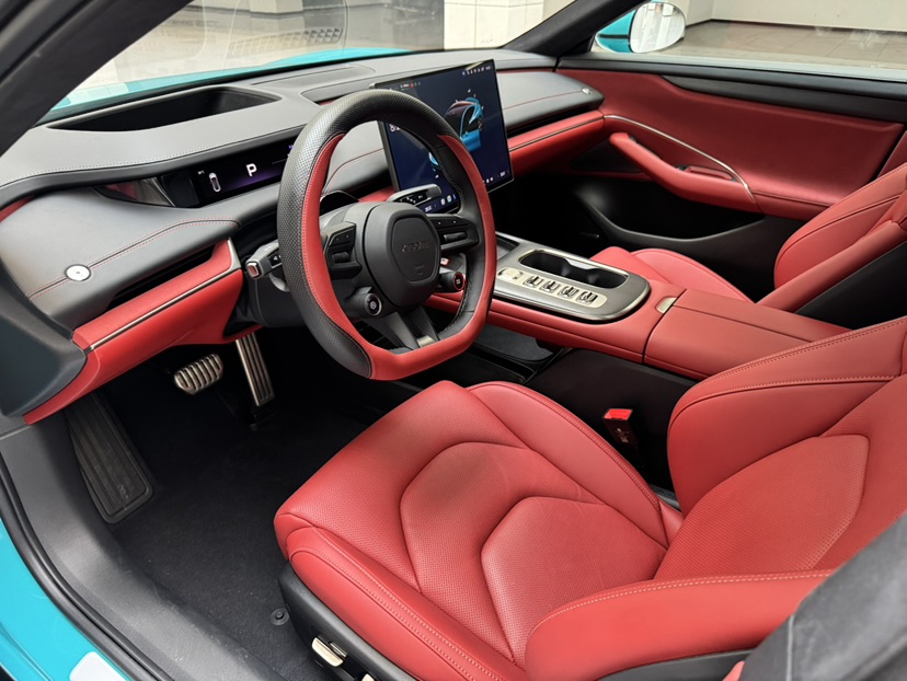 MI SU7 2025 car image #11