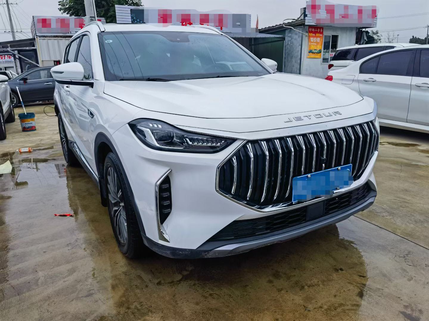 Jetour X70 PLUS 2025 car image #2