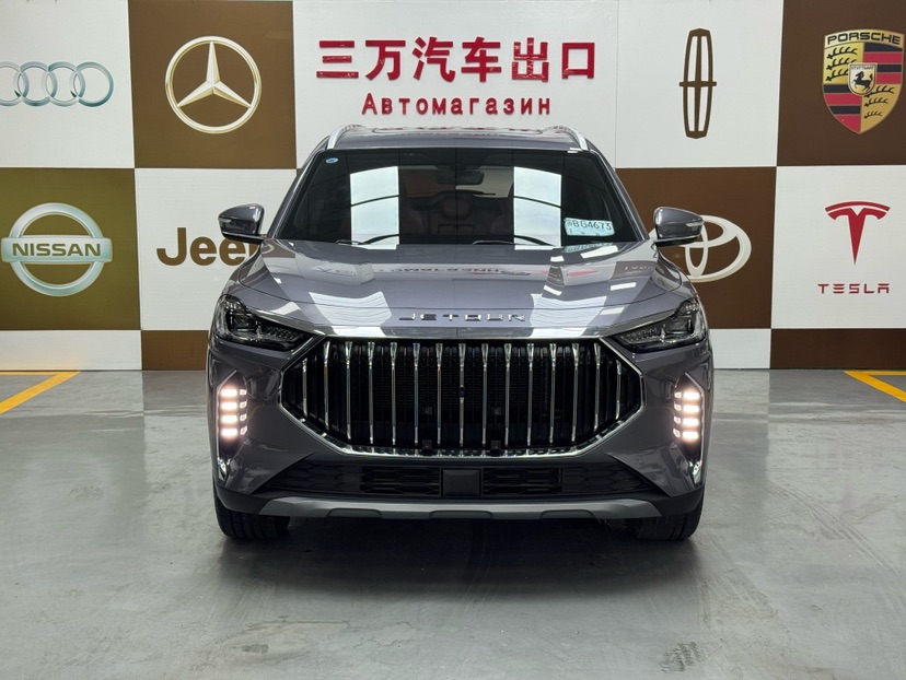 Jetour X70 PLUS 2023 #2 Jetour X70 PLUS 2023 car image #2