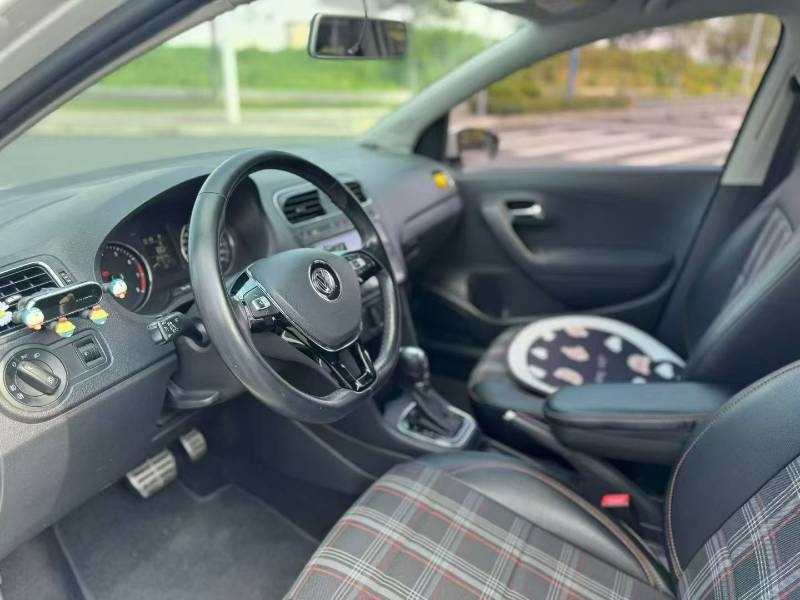 Volkswagen Polo 2018 #6 Volkswagen Polo 2018 صورة سيارة #6