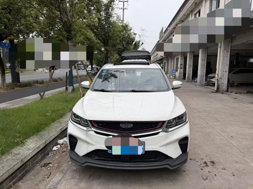 2019 car image #2