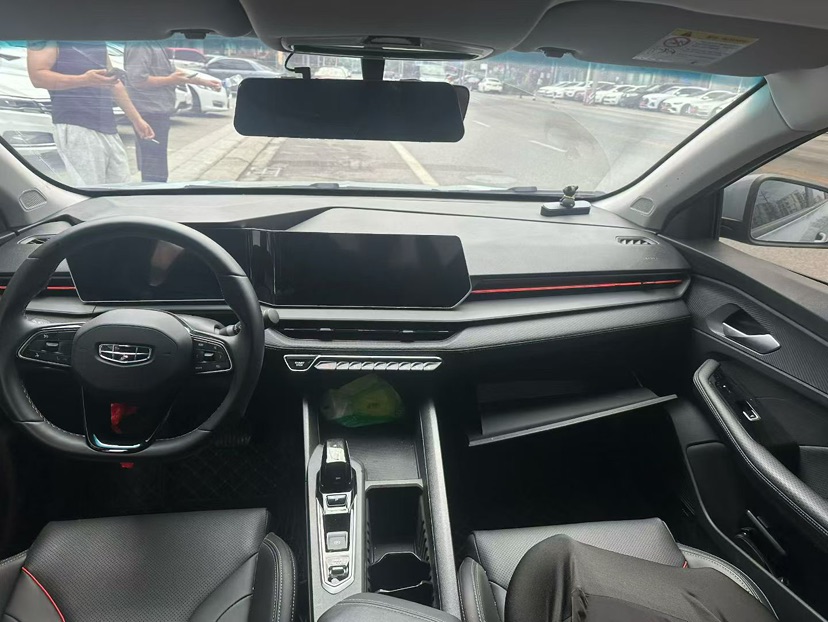 GEELY Binray 2025 #3 GEELY Binray 2025 car image #3