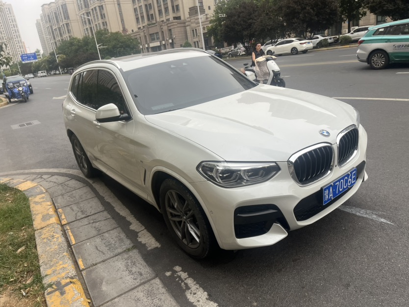 BMW X3 2020 car image #3