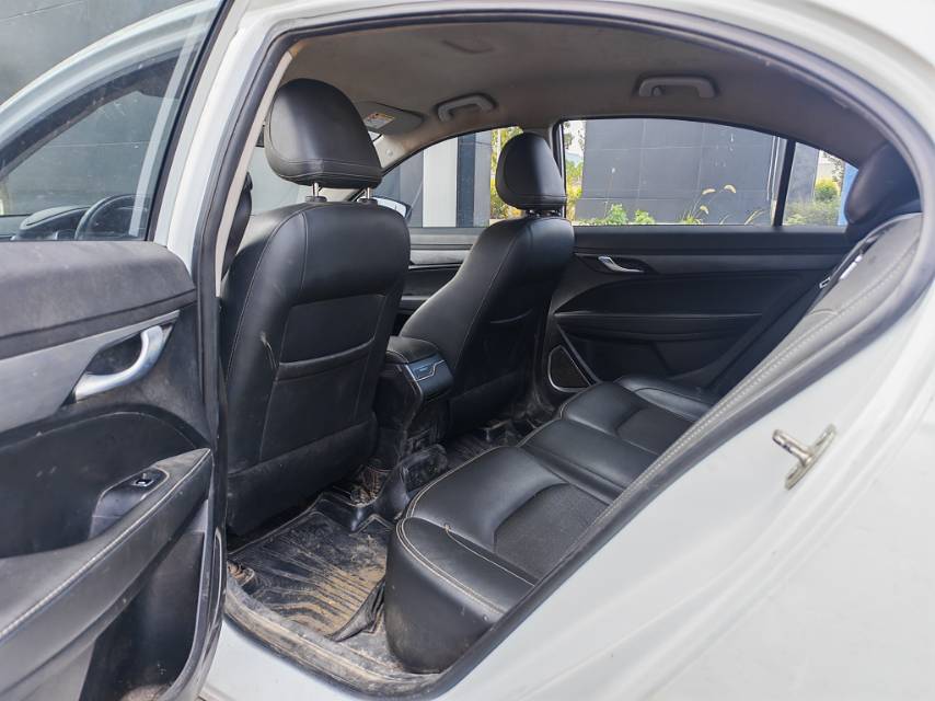 GEELY Emgrand 2022 car image #8