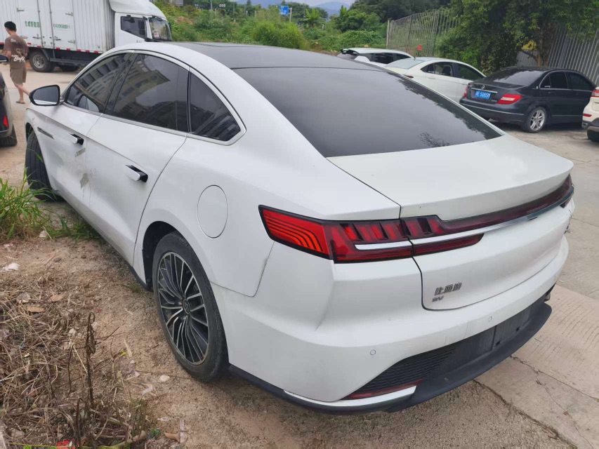 BYD Han 2021 #5 BYD Han 2021 car image #5