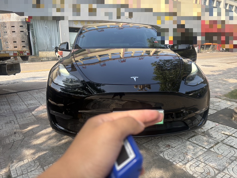 Tesla Model Y 2022 #2 Tesla Model Y 2022 car image #2