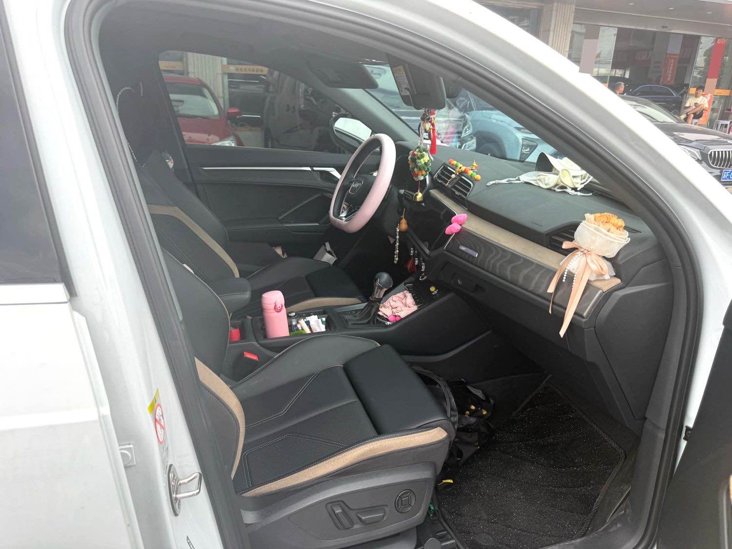 Audi Q3 2024 immagine di auto #5