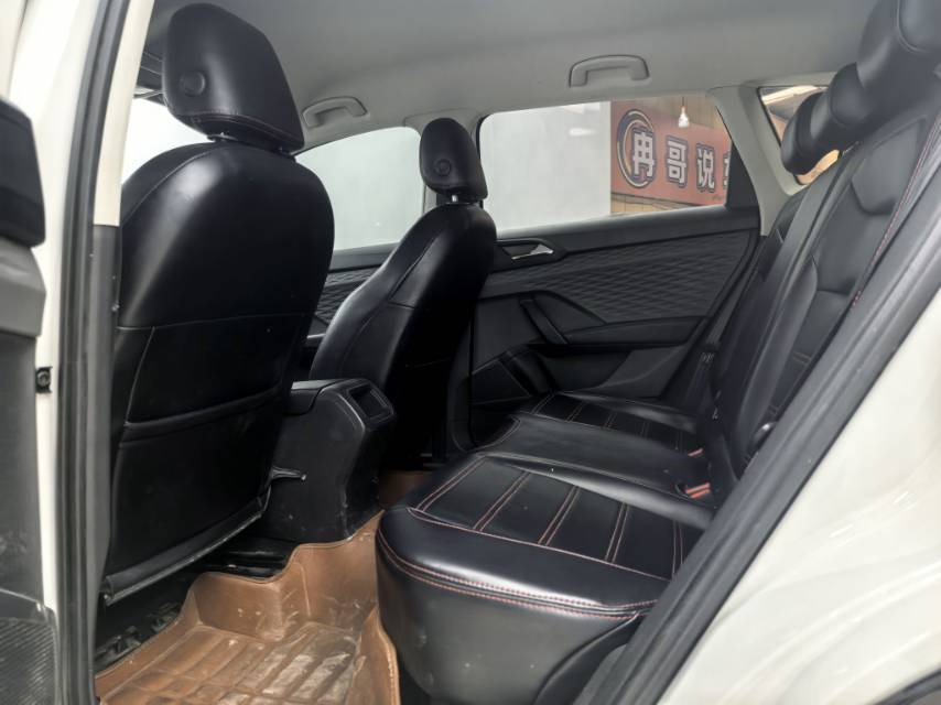 Volkswagen Tharu 2023 car image #6