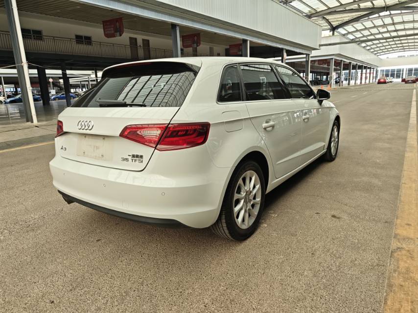 Audi A3 2017 car image #7