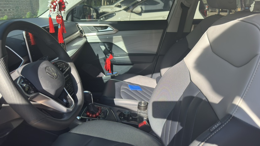 Volkswagen Tharu 2024 car image #7