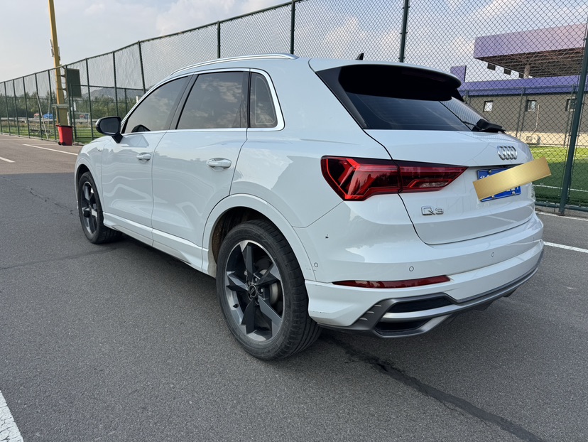 Audi Q3 2021 #6 Audi Q3 2021 car image #6