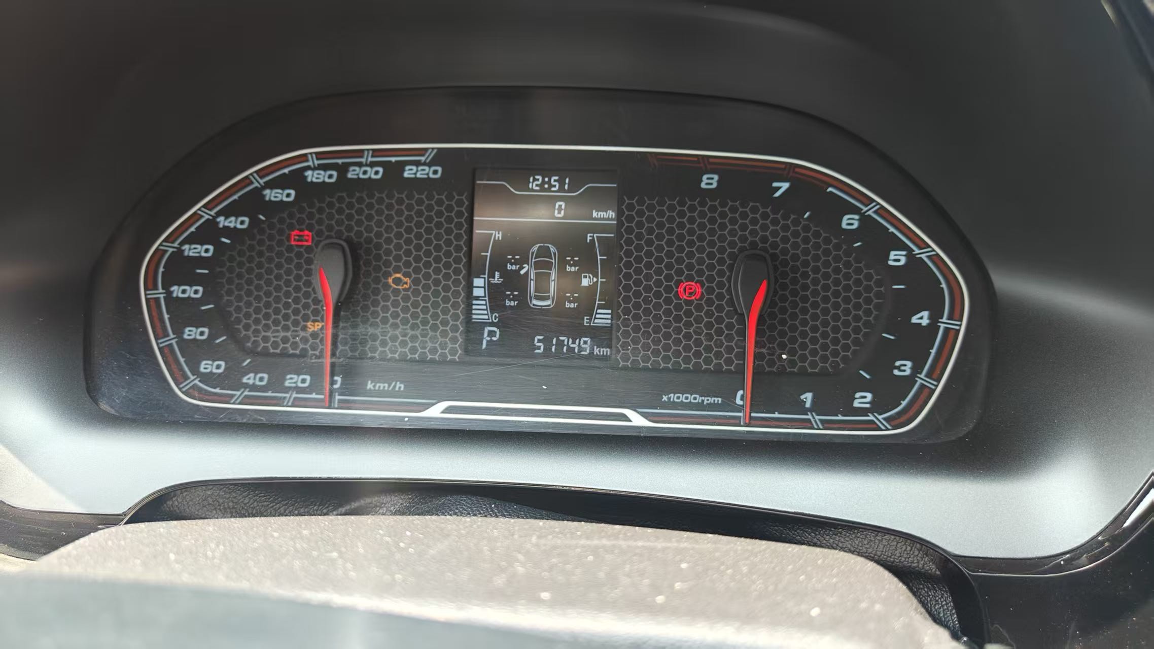 Chery Tiggo 3x 2018 car image #2