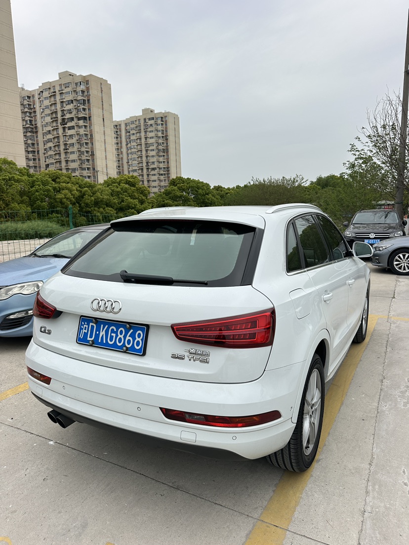 Audi Q3 2017 #3 Audi Q3 2017 car image #3
