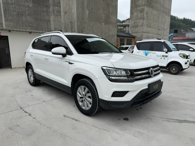 Volkswagen Tharu 2019 #3 Volkswagen Tharu 2019 car image #3