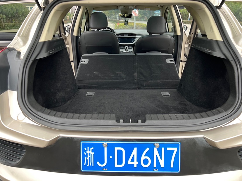 GEELY Emgrand GS 2019 #6 GEELY Emgrand GS 2019 car image #6