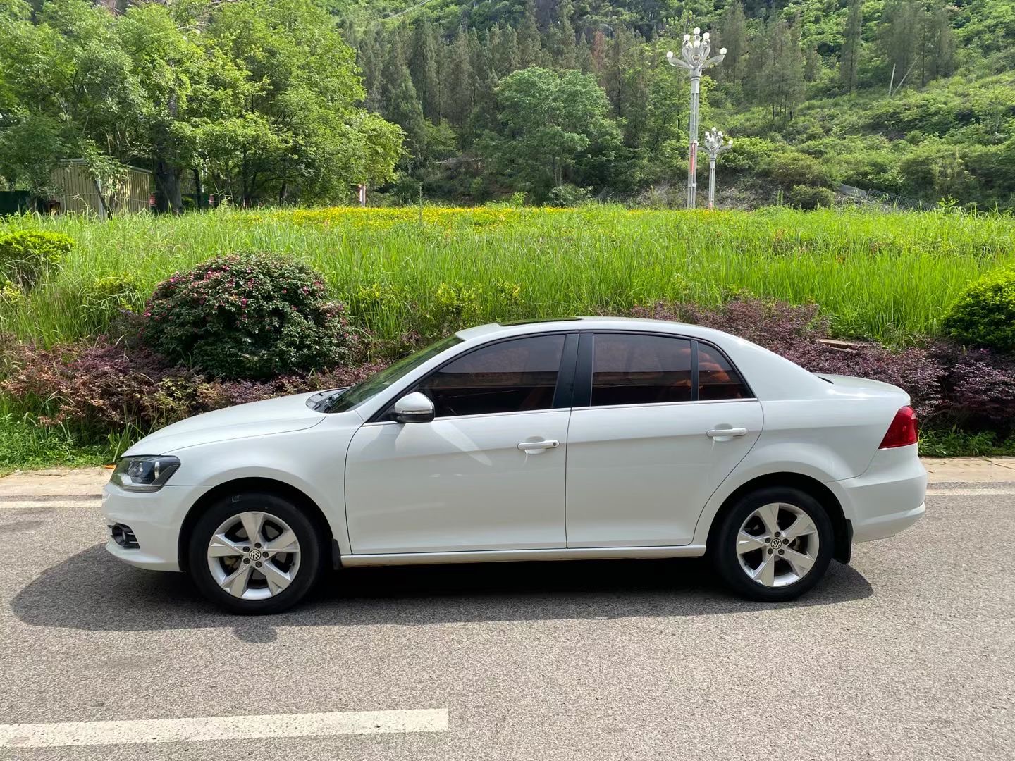 Volkswagen Bora 2015 #8 Volkswagen Bora 2015 car image #8