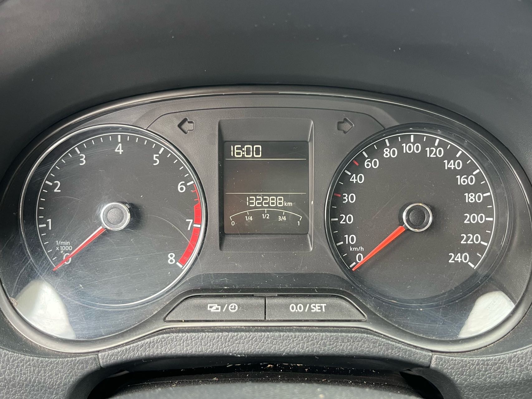 Volkswagen Polo 2018 car image #3