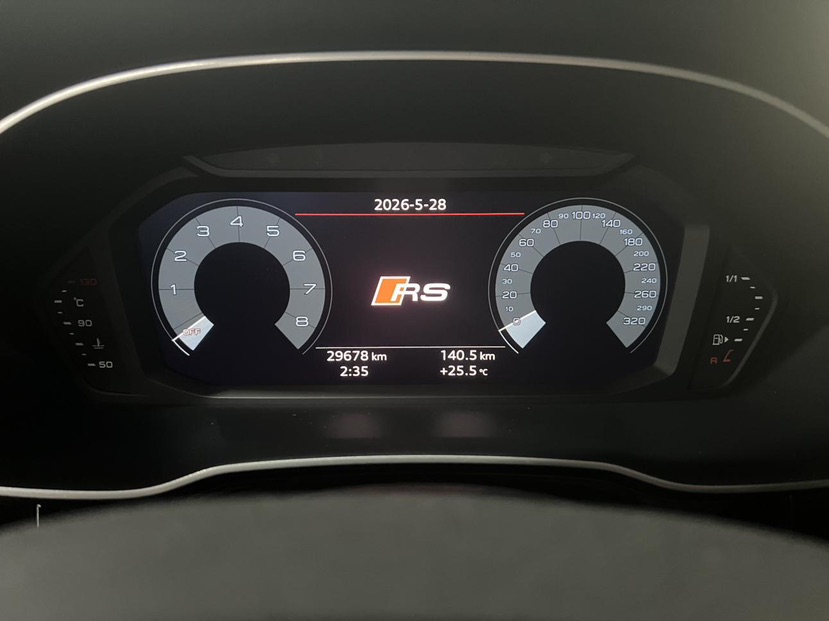 Audi Q3 2023 car image #8