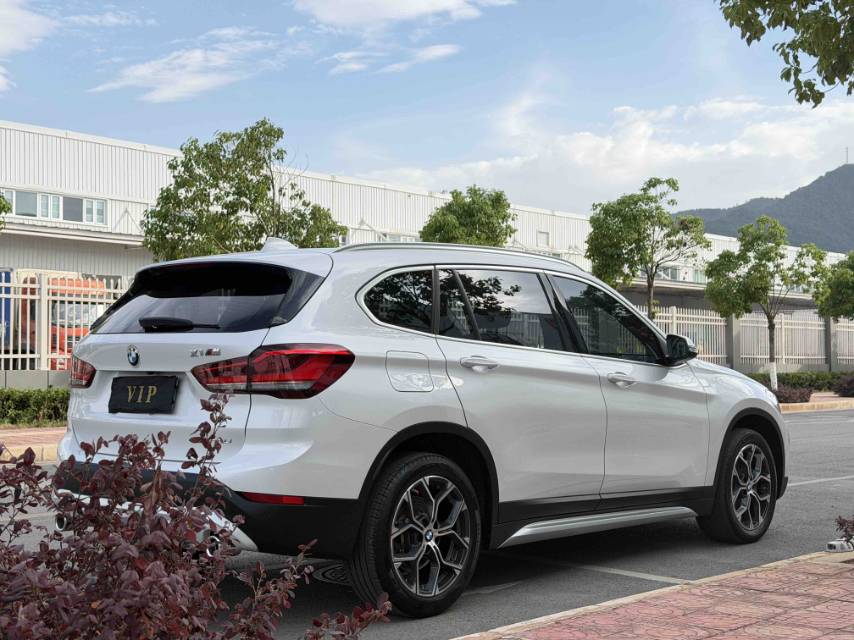 BMW X1 2022 #9 BMW X1 2022 car image #9