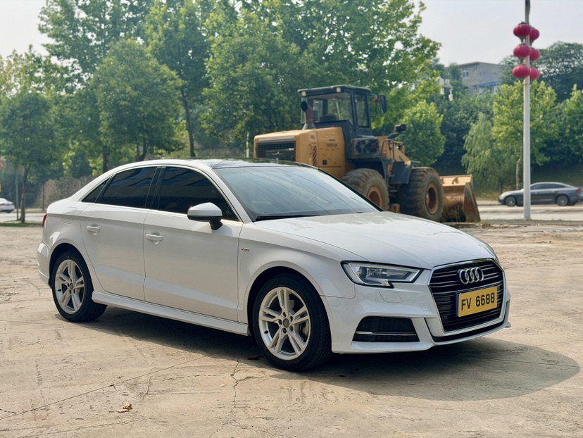 Audi A3 2018 #2 Audi A3 2018 car image #2