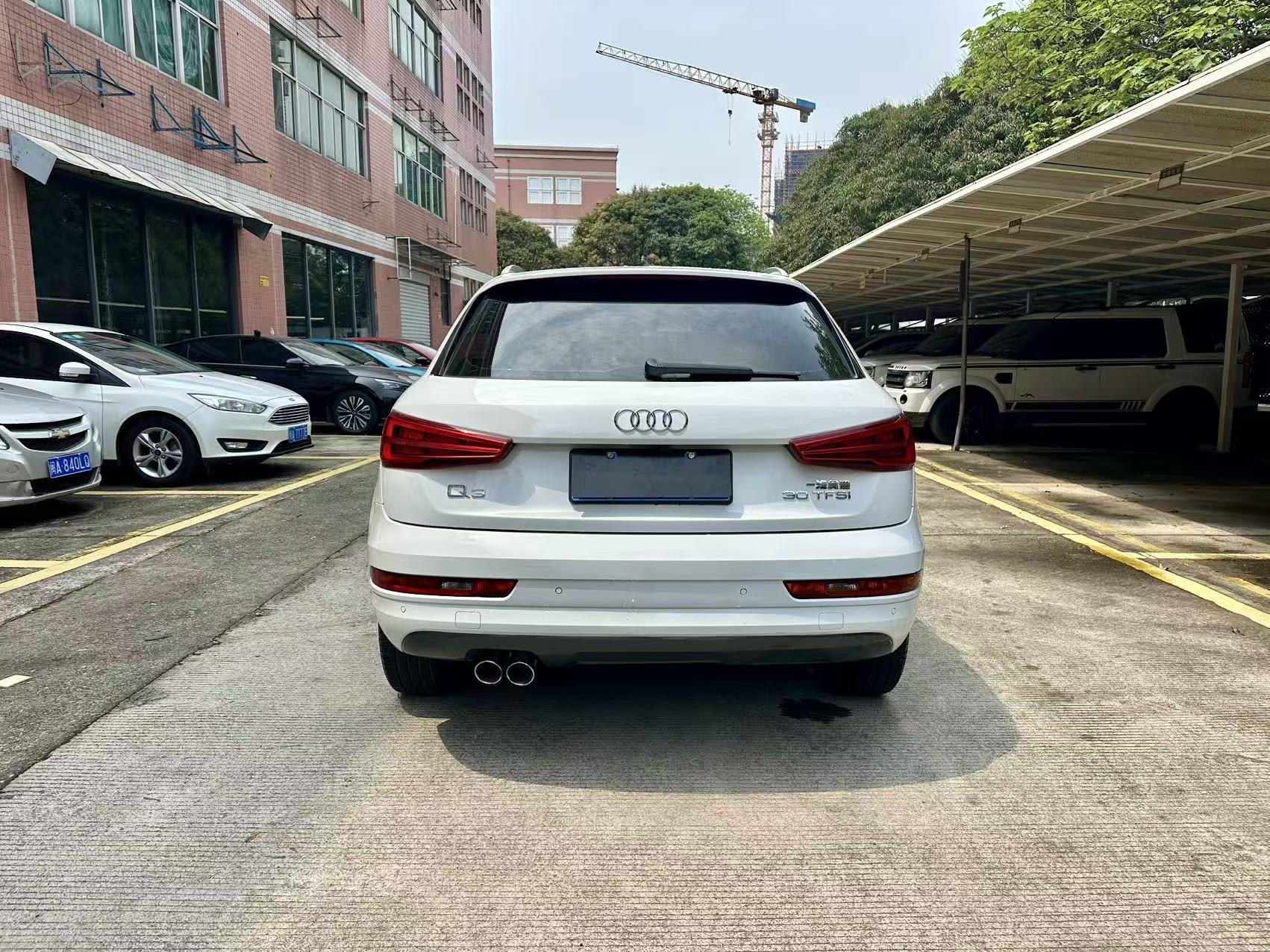 Audi Q3 2017 #8 Audi Q3 2017 car image #8