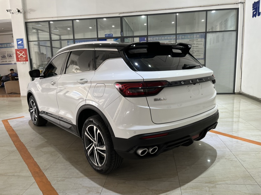 GEELY Coolray 2022 #5 GEELY Coolray 2022 car image #5