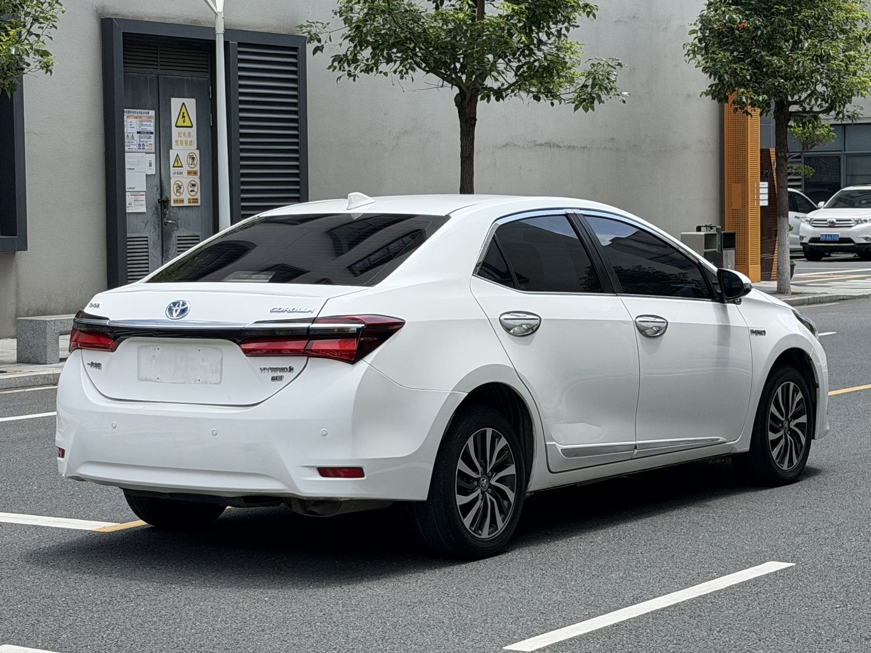 Toyota Corolla 2016 #8 Toyota Corolla 2016 car image #8