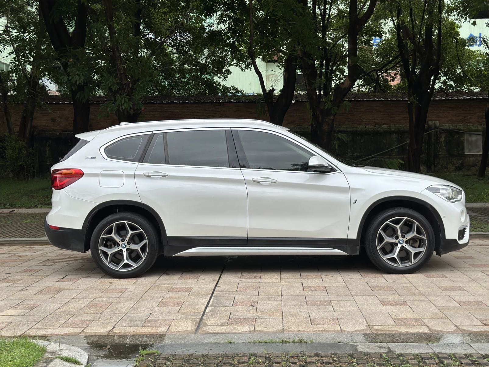 BMW X1 New Energy 2018 car image #3