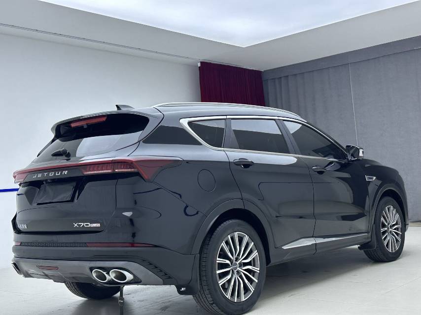 Jetour X70 PLUS 2023 car image #6