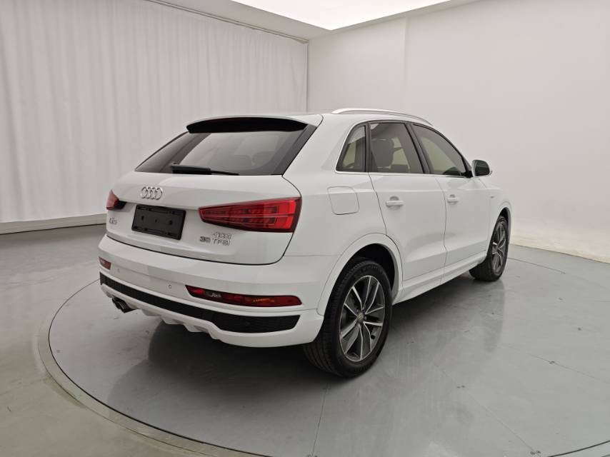 Audi Q3 2018 #5 Audi Q3 2018 car image #5