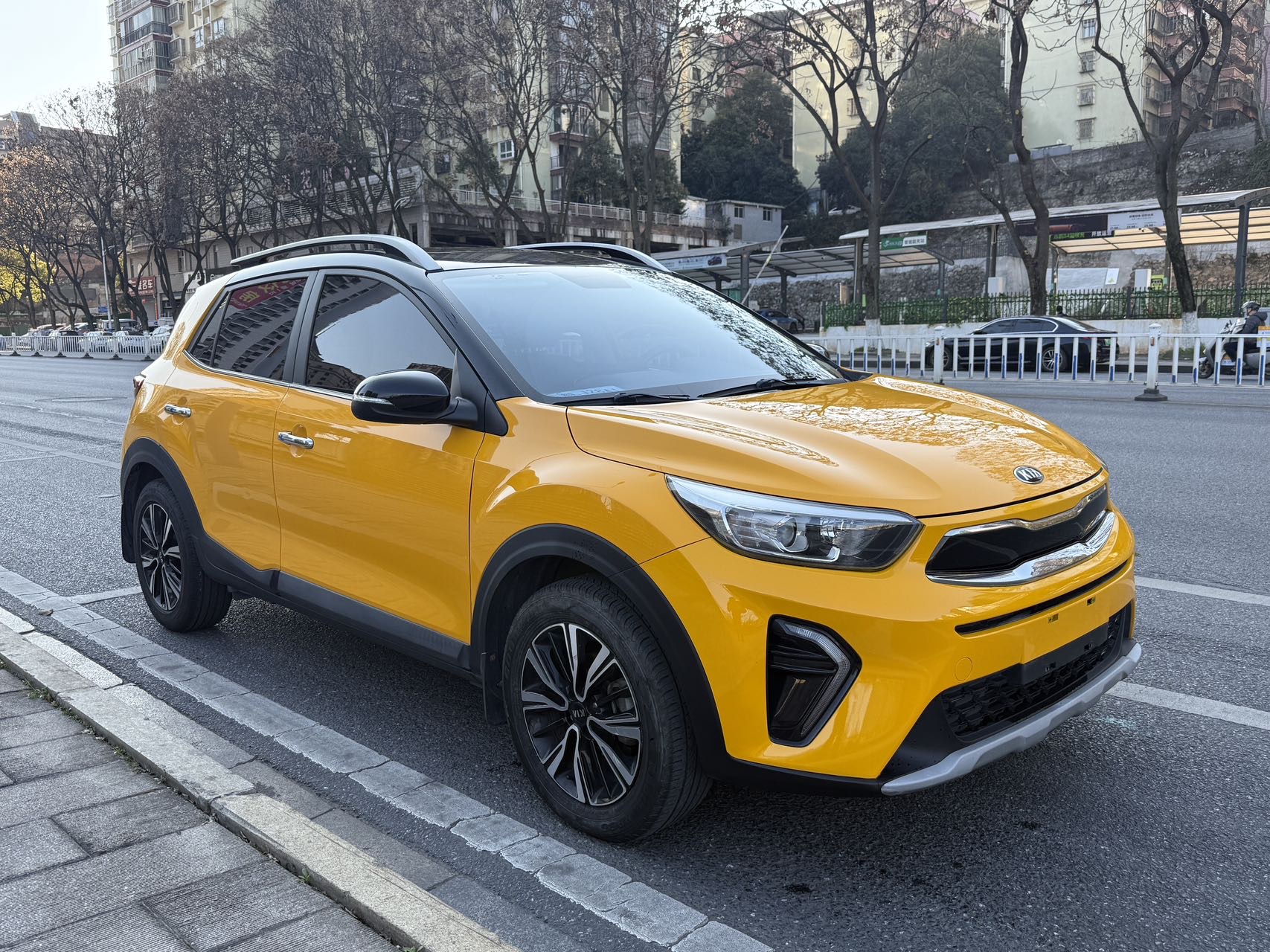 Kia KX1 2020 car image #3