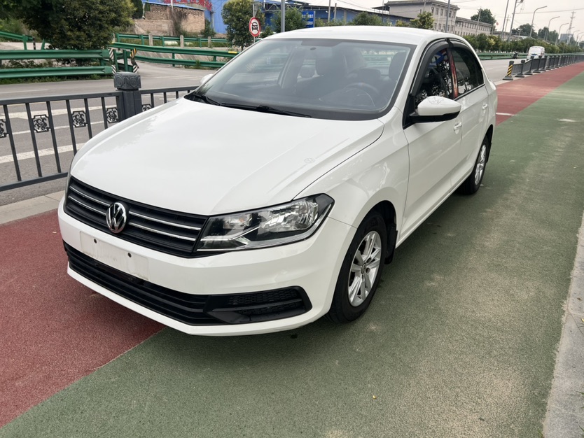Volkswagen Santana 2021 car image 